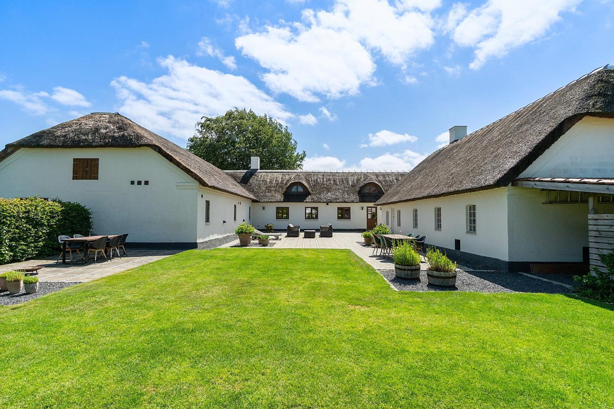 Schellerup Gard Apartamento Herning Exterior foto